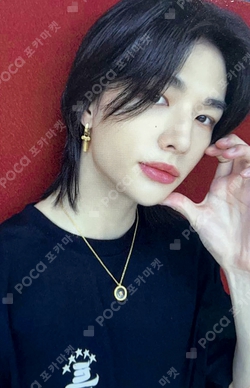 Pocamarket, Stray Kids HYUNJIN Clé 1 : MIROH LIMITED ver. K-pop