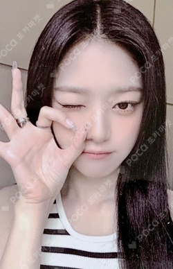 Pocamarket, LOONA HyunJin Loossemble WHOSFAN LUCKY DRAW K-pop