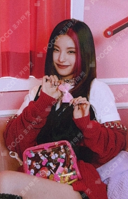 Pocamarket, ITZY YEJI Crazy In Love Mecima K-pop Photocard