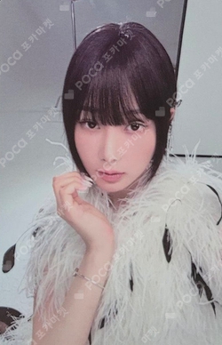 BELLA photocard
