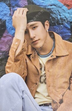 Pocamarket, ASTRO JINJIN 2022 OFFICIAL PHOTO BOOK [MAGAZINE