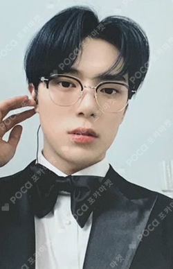 Pocamarket, MONSTA X MINHYUK NFL K-pop Photocard
