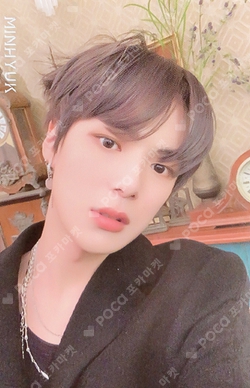 Pocamarket, MONSTA X MINHYUK WE ARE HERE K-pop Photocard