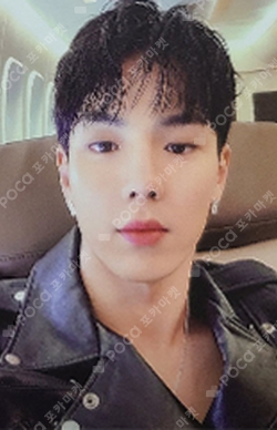 Pocamarket, MONSTA X SHOWNU THE UNSEEN WITHMUU K-pop Photocard