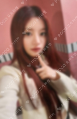 Pocamarket, ILLIT MINJU bomb KPOP MERCH/SHOPEE K-pop Photocard