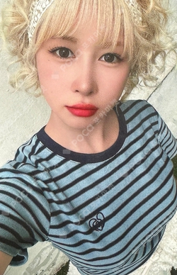 Pocamarket, WJSN DAYOUNG 2025 SEASON'S GREETINGS : SUNFLOWER K-pop