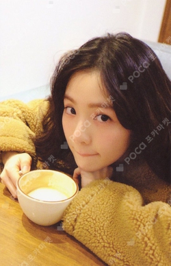 Pocamarket, Red Velvet IRENE RBB K-pop Photocard