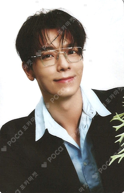 Pocamarket, SUPER JUNIOR DONGHAE 2025 SEASON'S GREETINGS K-pop