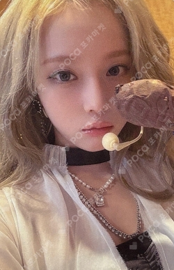 Whiplash POP-UP in Shanghai REWARD photocard