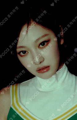 MY WORLD HOLOGRAM CARD HOLDER photocard