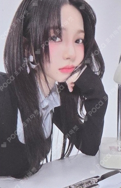 2025 SEASON'S GREETINGS RANDOM TRADING CARD [B ver.] photocard