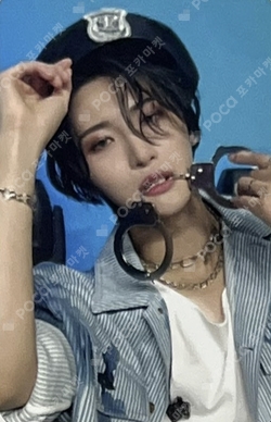 Pocamarket, ATEEZ SEONGHWA ATEEZ 2022 SUMMER PHOTOBOOK K-pop Photocard