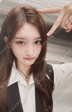 IVE THE 1ST WORLD TOUR SHOW WHAT I HAVE RANDOM PHOTOCARD PACK photocard