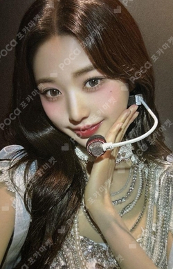 IVE THE 1ST WORLD TOUR SHOW WHAT I HAVE – ENCORE RANDOM PHOTOCARD PACK photocard