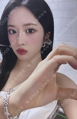 IVE THE 1ST WORLD TOUR SHOW WHAT I HAVE – ENCORE WING HAIR PIN SET photocard
