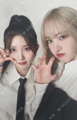 IVE THE 1ST WORLD TOUR SHOW WHAT I HAVE RANDOM PHOTOCARD PACK photocard