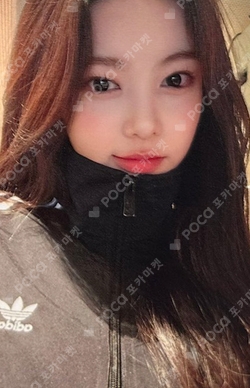 The Chase StarRiver photocard