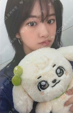 Pocamarket, IVE YUJIN MINIVE CHRISTMAS PLUSH DOLL K-pop
