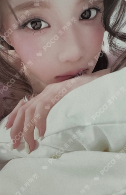 MOEVIR photocard