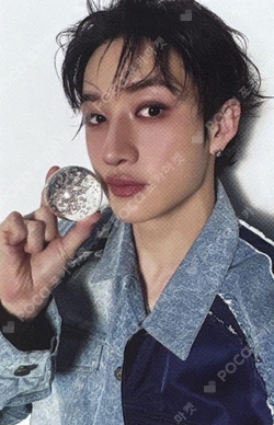 Stray kids 　Bang Chan　GIANTトレカ BANG CHAN STRAY KIDS GIANT JAPAN ALBUM PHOTOCARD POB LUCKY