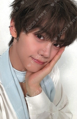 低価格で大人気の ZEROBASEONE Pocamarket, KIM CGV FINAL PLANET BOYS GYUVIN K-POP・アジア