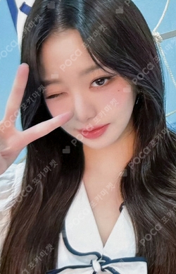 IVE 4th OFFICIAL FANCLUB 'DIVE' [DIVE INTO IVE] FANCLUB KIT photocard