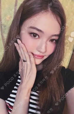 Pocamarket, MEOVV ELLA MEOVV OFFICIAL LIGHT STICK K-pop Photocard