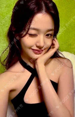 MEDICUBE photocard