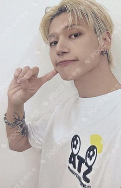 ATEEZ ウヨン movement kqshop トレカ Pocamarket, ATEEZ WOOYOUNG THE WORLD EP.1 : MOVEMENT KQ SHOP K-pop