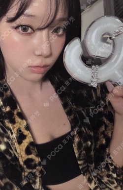 OFFICIAL FANLIGHT ver.2 photocard