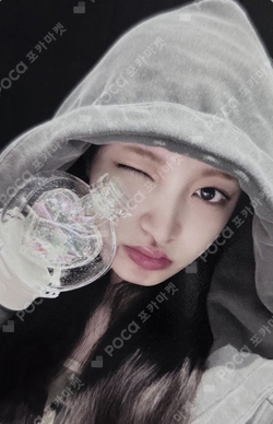 IVE OFFICIAL LIGHT STICK Ver.2 photocard