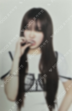 Pocamarket, LE SSERAFIM KIM CHAEWON SPAGHETTI Mini Photo Card K