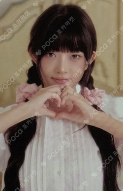 IVE WORLD TOUR [SHOW WHAT I AM] RANDOM PHOTOCARD PACK photocard