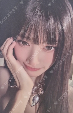 IVE WORLD TOUR [SHOW WHAT I AM] RANDOM PHOTOCARD PACK photocard