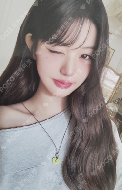 IVE WORLD TOUR [SHOW WHAT I AM] RANDOM PHOTOCARD PACK photocard