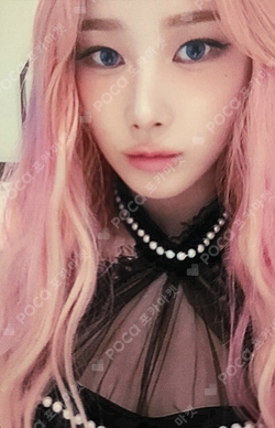Whiplash POP-UP in Shanghai HOODIE photocard