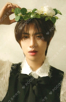 Pocamarket, CRAVITY WONJIN CRAVITY 5th Anniversary Photo Book