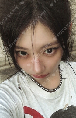 ITZY Photocards | Pocamarket