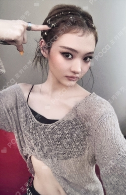 Pocamarket, MEOVV ELLA MEOVV OFFICIAL LIGHT STICK K-pop Photocard