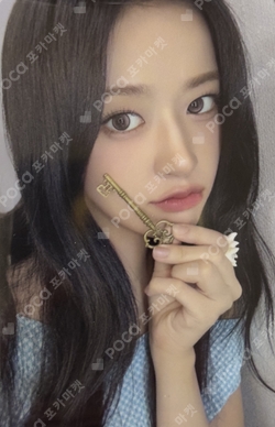 IVE WORLD TOUR [SHOW WHAT I AM] WING SMART-TOK photocard