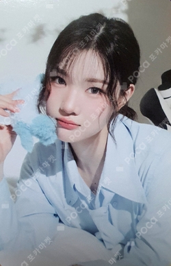 2026 Hearts2Hearts SEASON'S GREETINGS VIDEO EDITION photocard