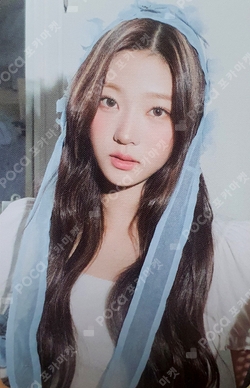2026 Hearts2Hearts SEASON'S GREETINGS VIDEO EDITION photocard