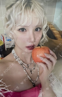 Pocamarket, VIVIZ EUNHA 2024 VIVIZ WORLD TOUR [V.hind : Love and