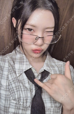 JUUN ARTIST BIRTHDAY PARTY CARD photocard