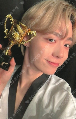 Pocamarket, ONEUS HWANWOONG PYGMALION DEAR MY MUSE K-pop Photocard