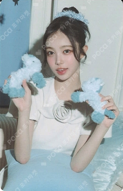 2026 SEASON'S GREETINGS RANDOM TRADING CARD SET A ver. photocard