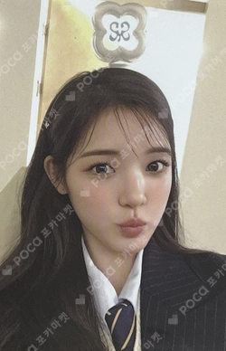 OFFICIAL FANLIGHT photocard
