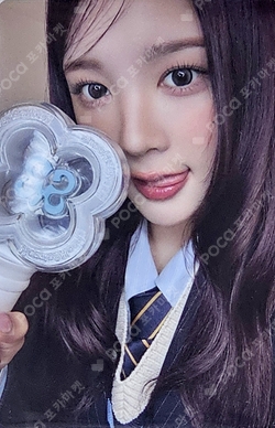 OFFICIAL FANLIGHT photocard