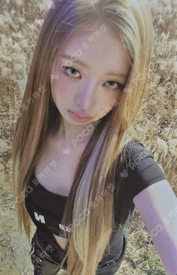 REVIVE+ BROADCAST photocard
