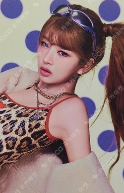 REVIVE+ ARTBOX photocard